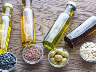 油の新常識!身体に良い油を上手に取り入れよう